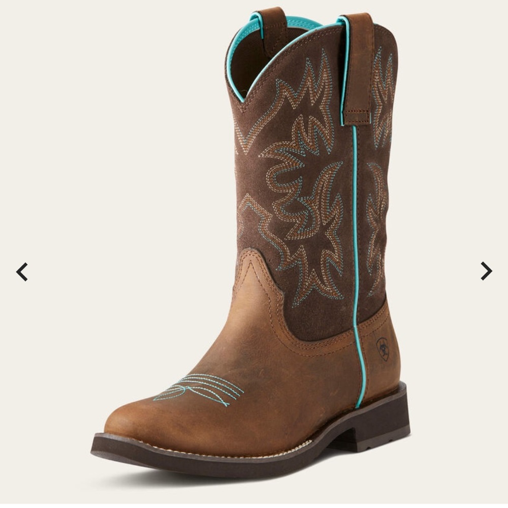 Ariat Delilah Round Toe Western Boots